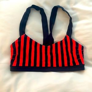 Trendy lulu lemon sports bra